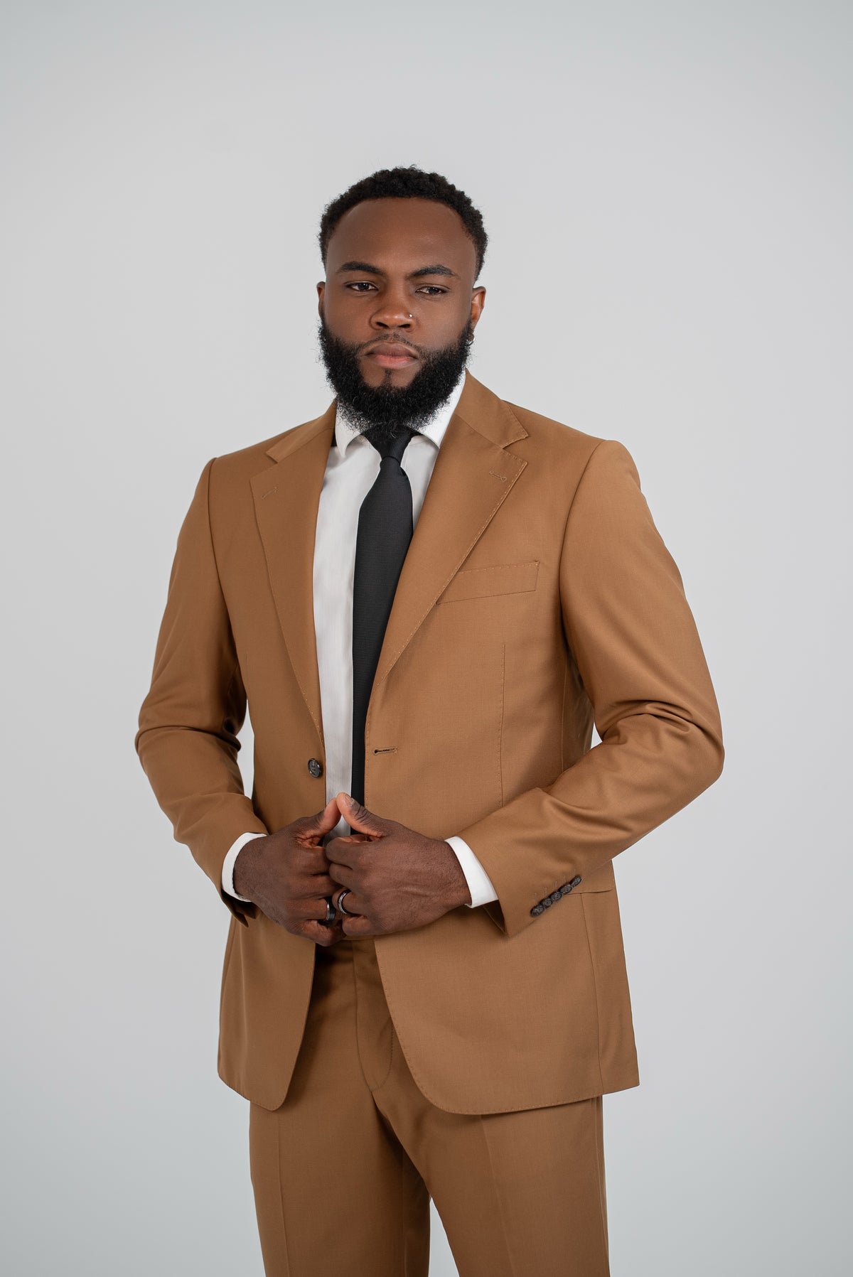 Tailored fit AV1 suit  (pure S150’ wool)/BROWN