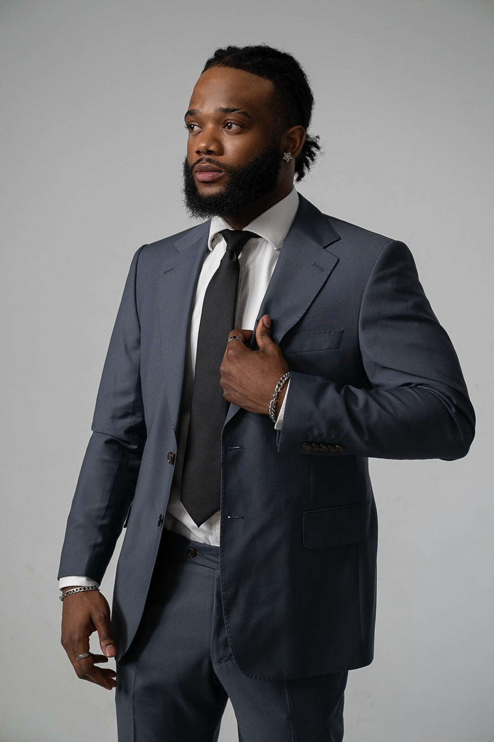 Tailored fit AV1 suit (pure S150’ wool) DARK GREY